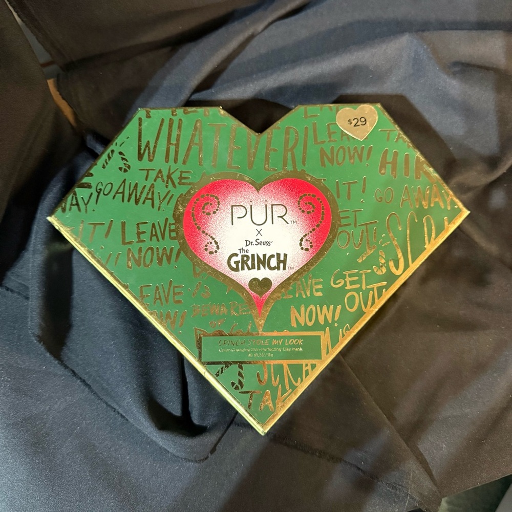 PUR x Dr. Seuss The Grinch Color Changing Skin Perfecting Mask